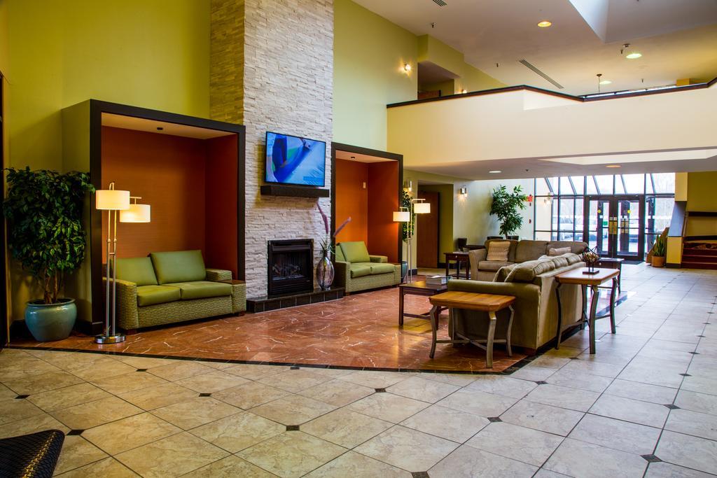 Ramada Plaza Rochester Airport Esterno foto