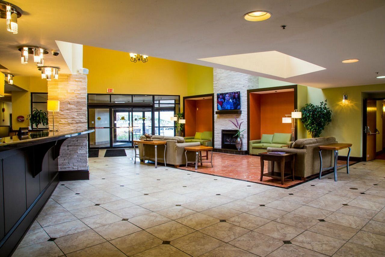 Ramada Plaza Rochester Airport Esterno foto